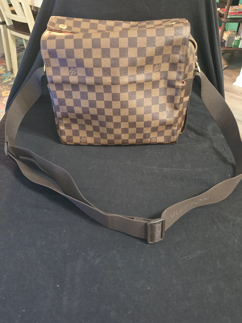 Louis Vuitton Damier Ebene Canvas Messenger Bag